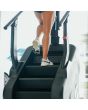 Escaladora STEPR PRO+ con Pantalla Táctil HD de 27”